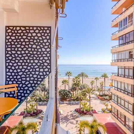 Hanami Plaza Abc Estepona Bagian luar foto